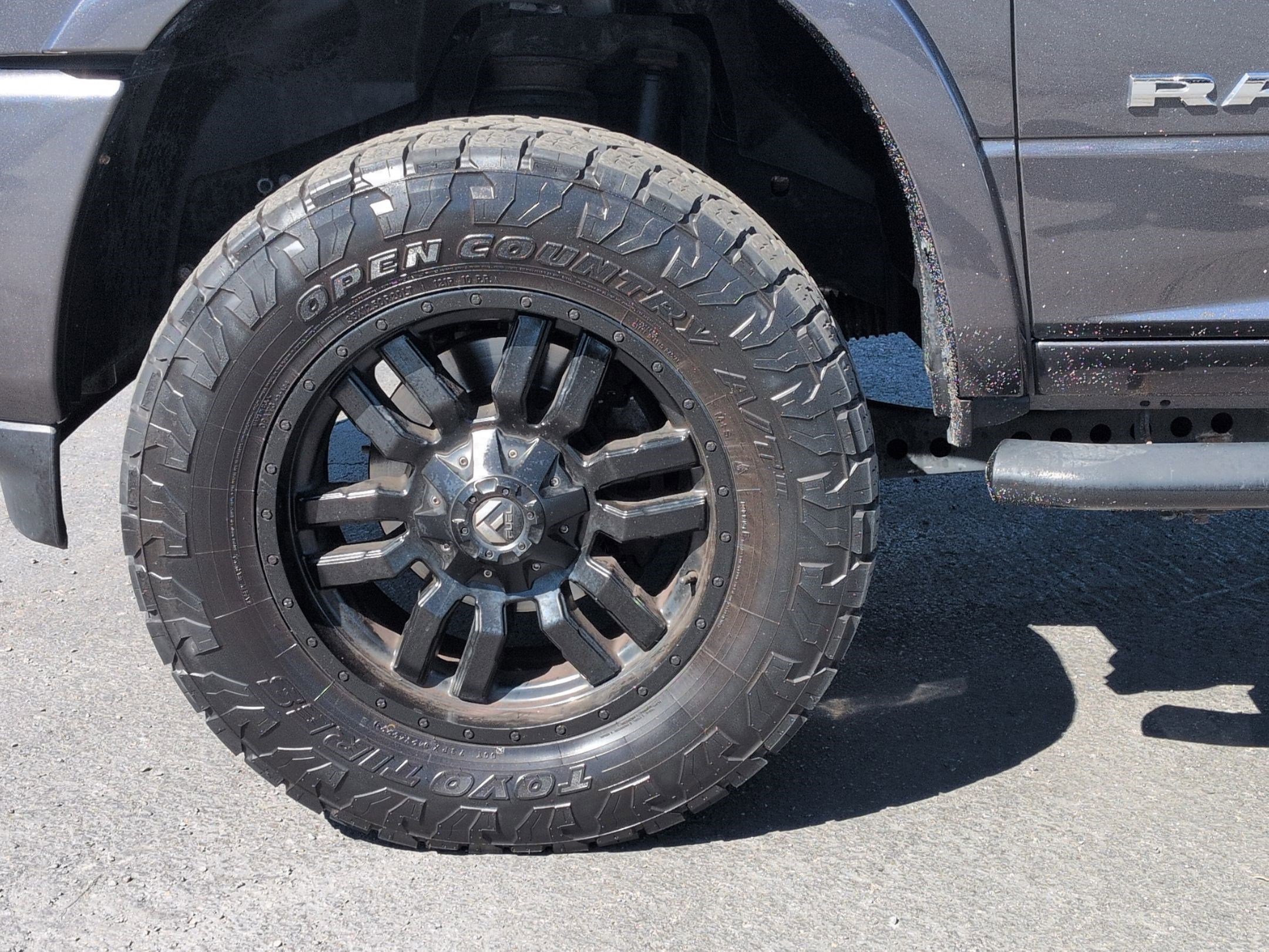 Used 2020 RAM 2500 Laramie image 13