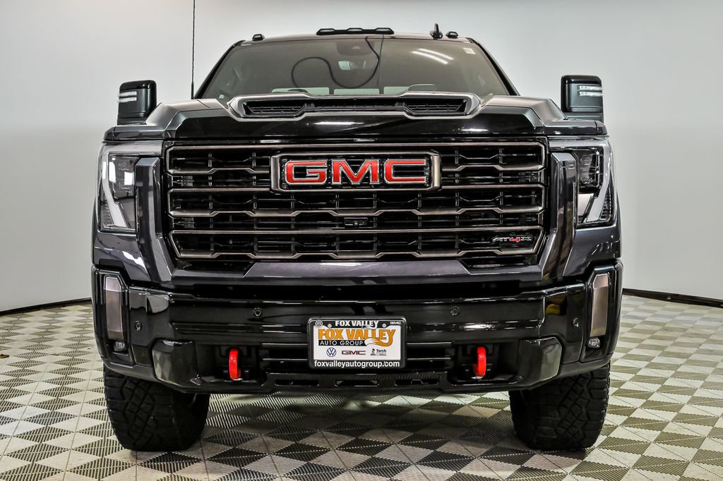 Used 2024 GMC Sierra 2500 AT4X AWD/4WD image 4