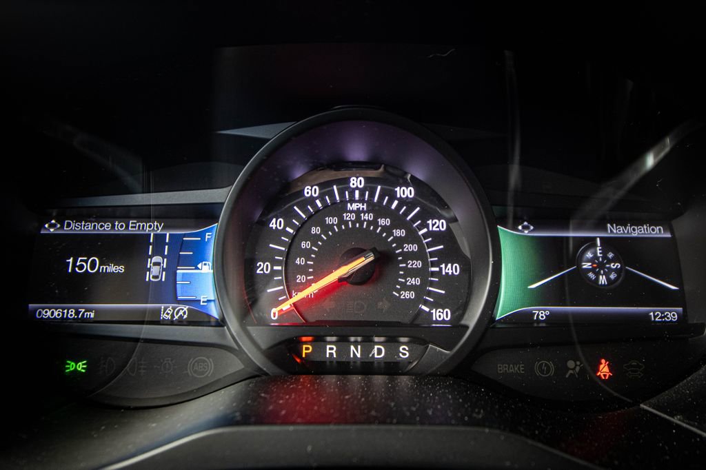 Used 2019 Ford Edge ST w/ Equipment Group 401A AWD/4WD image 36