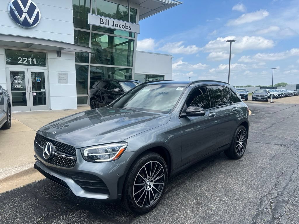 Used 2021 Mercedes-Benz GLC 300 w/ AMG Line image 2