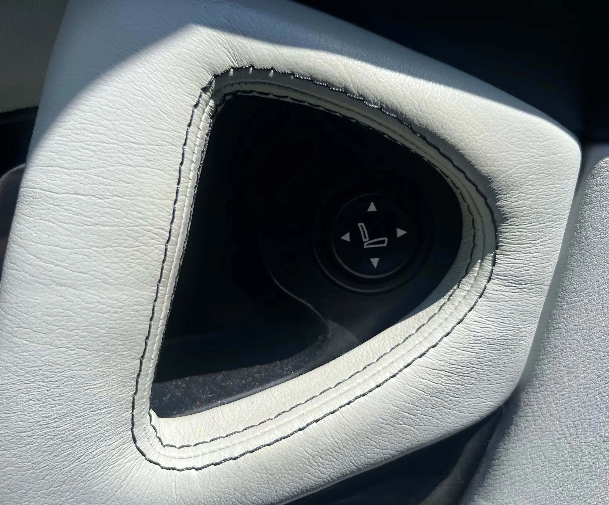 Used 2009 Maserati Quattroporte image 28