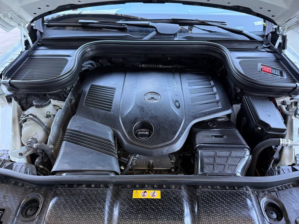 Certified 2023 Mercedes-Benz GLS 450 4MATIC image 15