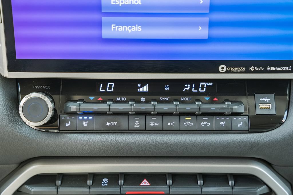 Used 2023 Toyota Tundra Limited w/ Power Package AWD/4WD image 25