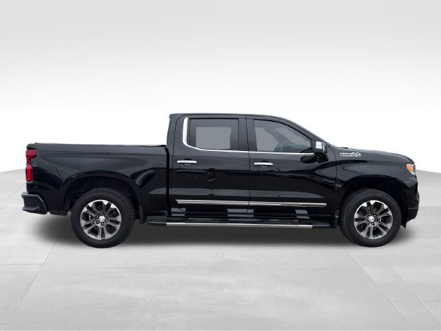 Used 2022 Chevrolet Silverado 1500 High Country w/ Z71 Off-Road Package AWD/4WD image 6