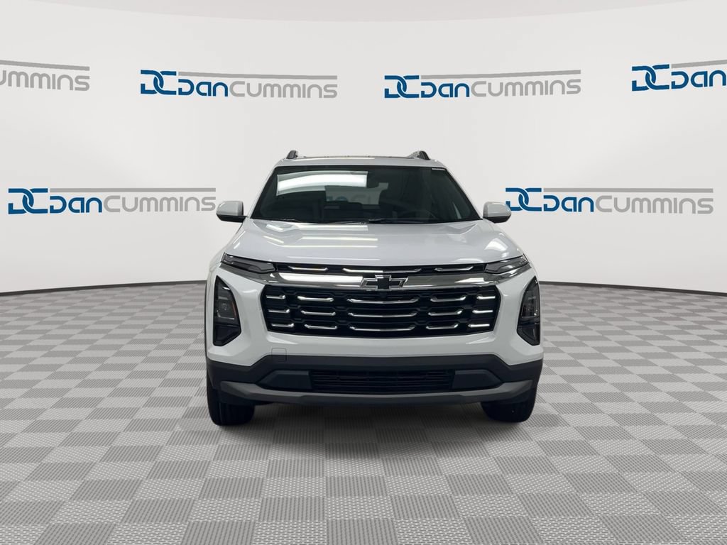 New 2027 Chevrolet Equinox LT FWD image 3
