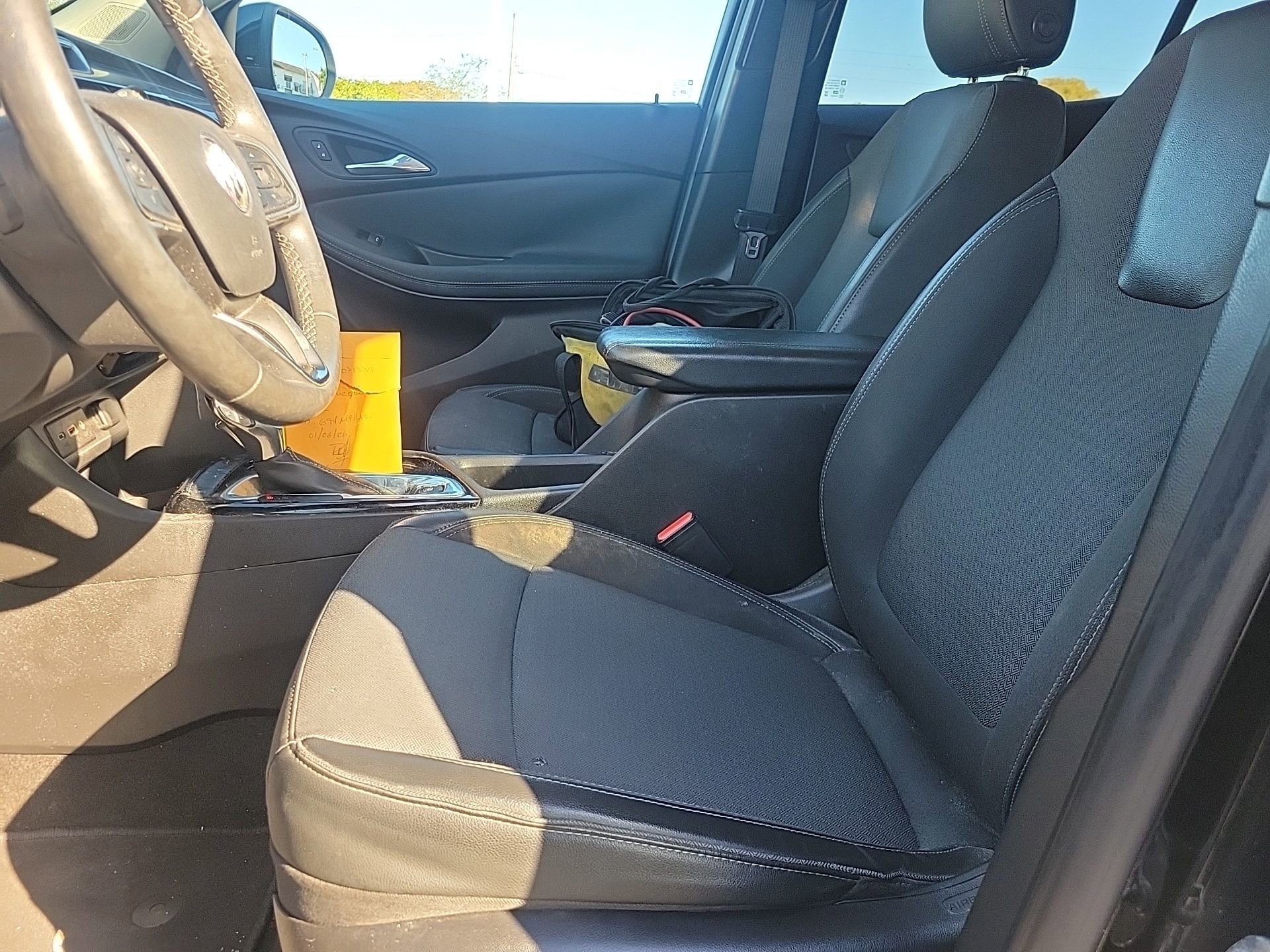 Used 2022 Buick Encore GX Select image 23