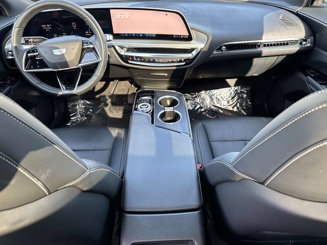 Certified 2024 Cadillac Lyriq Luxury AWD/4WD image 14