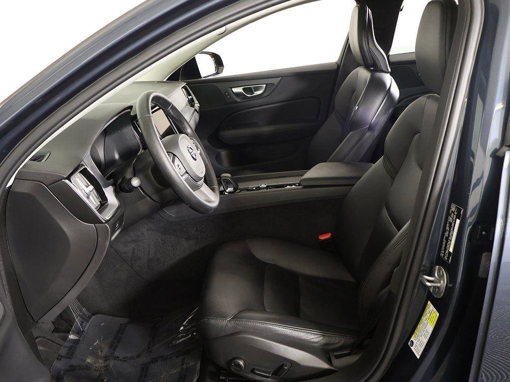 Used 2024 Volvo S60 B5 Core image 29