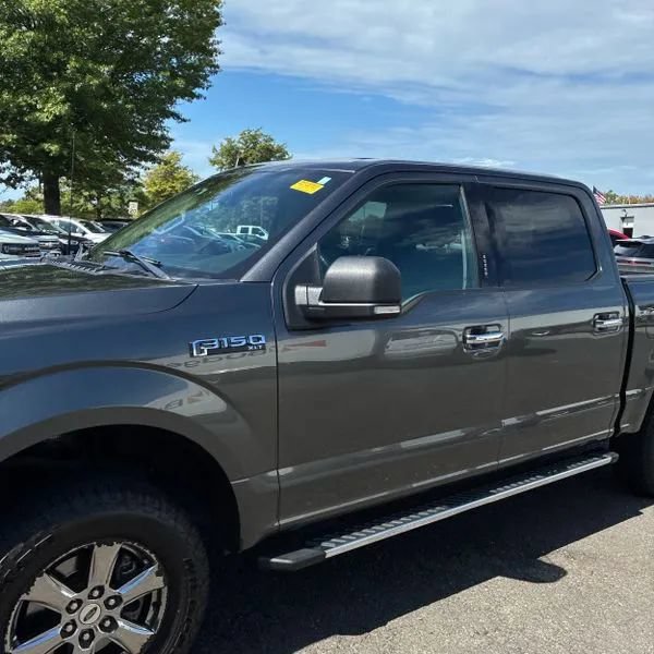 Used 2020 Ford F150 XLT w/ Equipment Group 302A Luxury AWD/4WD image 2