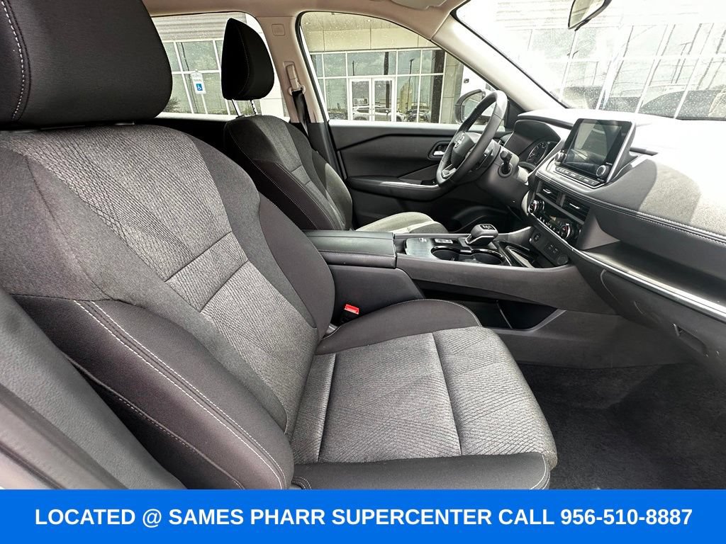 Used 2026 Nissan Rogue SV FWD image 24