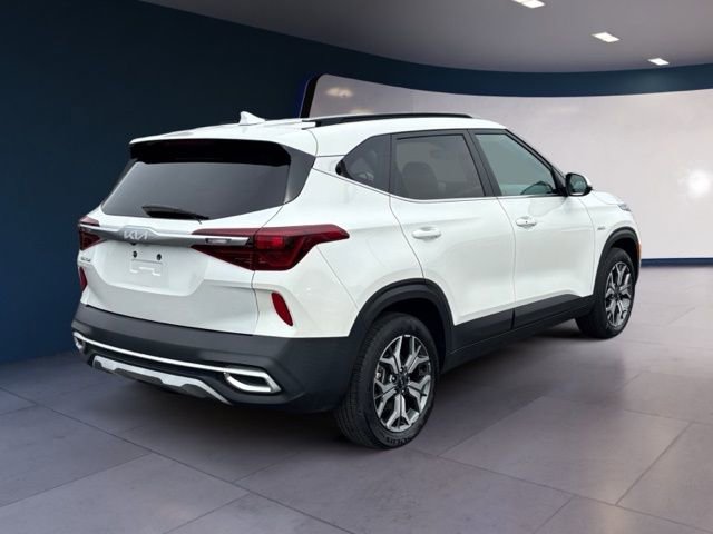 Certified 2023 Kia Seltos EX image 5