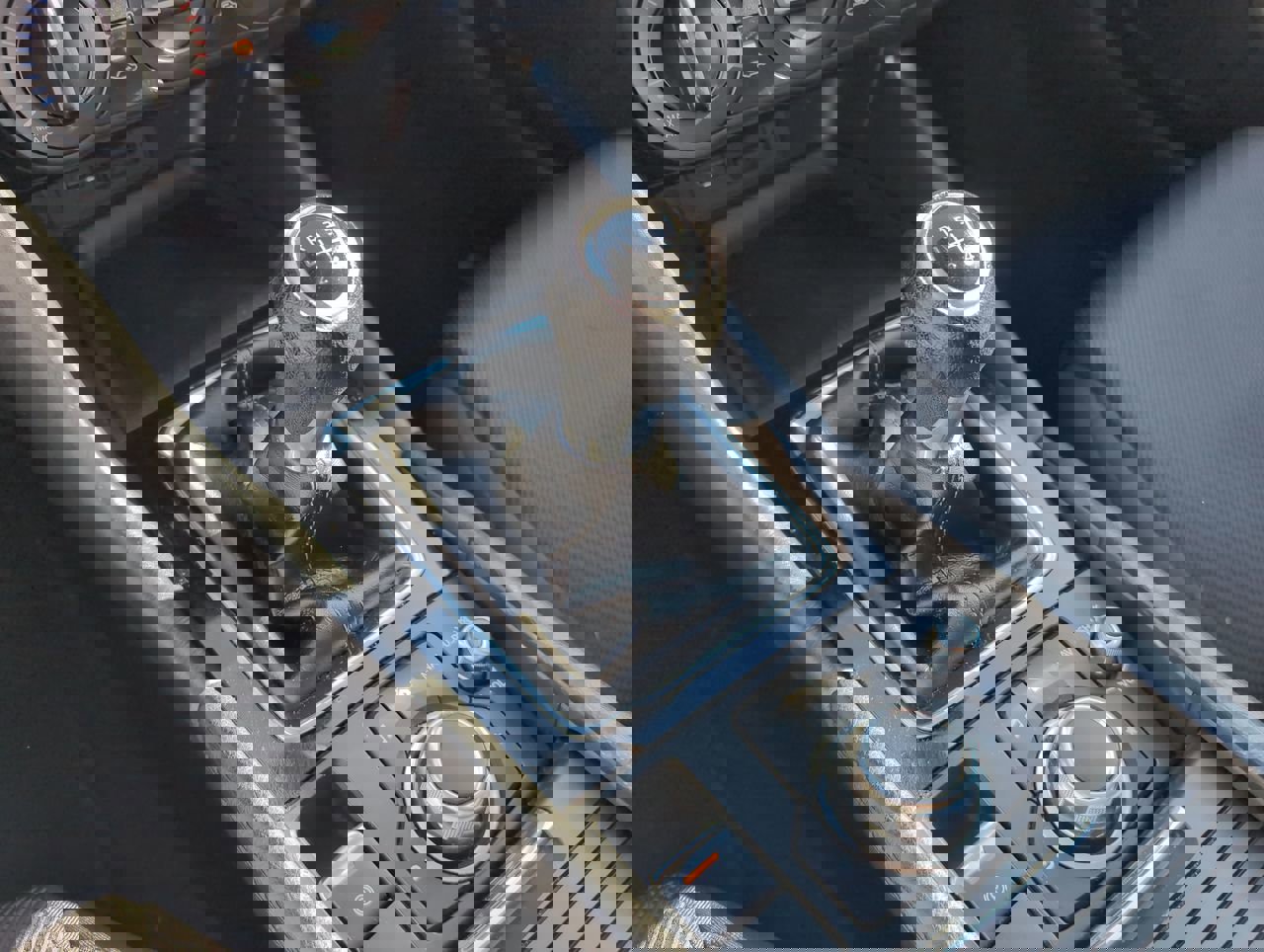 Used 2018 MAZDA MAZDA3 Sport image 22