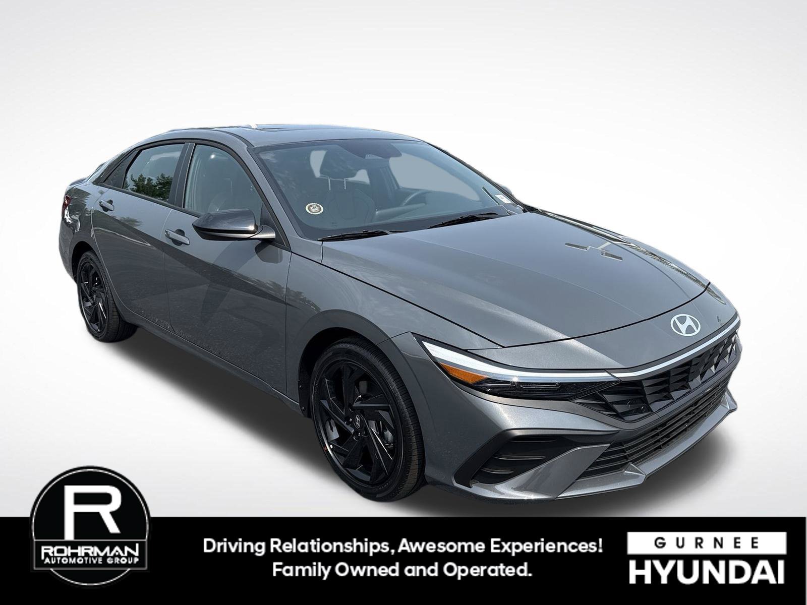New 2026 Hyundai Elantra SEL Sport FWD image 2