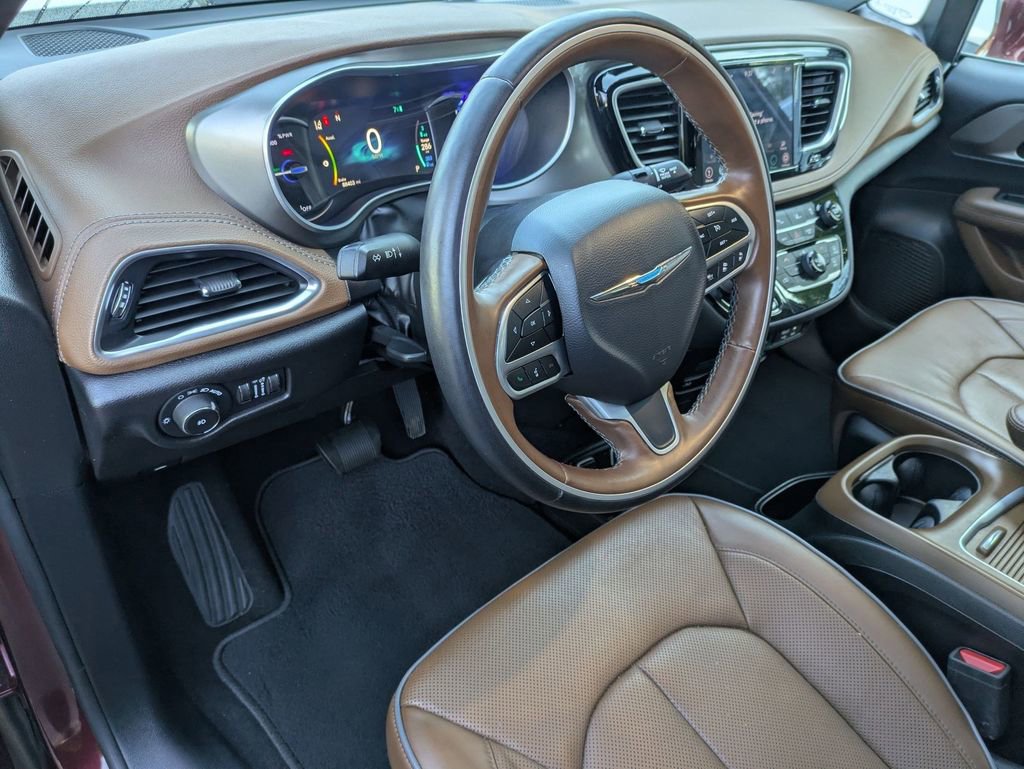Used 2020 Chrysler Pacifica Limited w/ Advanced Safetytec Group image 9