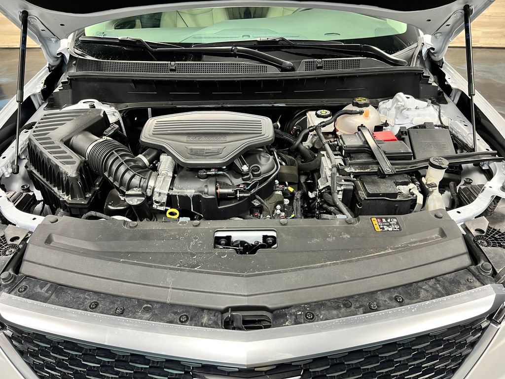 Used 2025 Cadillac XT6 Premium Luxury FWD image 9