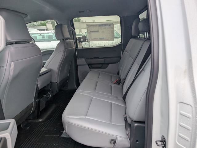 New 2026 Ford F550 4x4 Crew Cab image 11