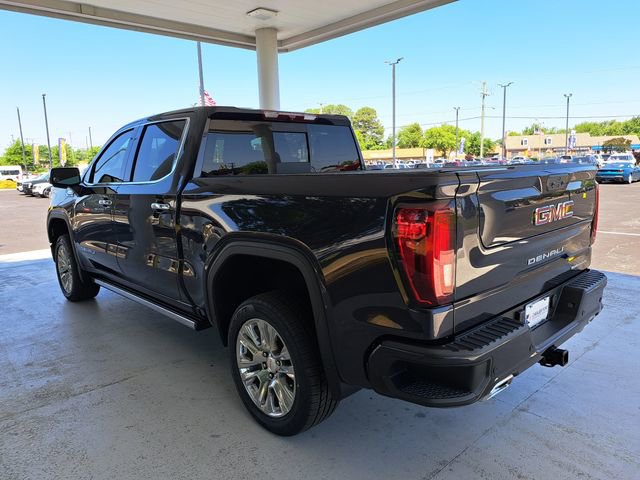 Used 2023 GMC Sierra 1500 Denali AWD/4WD image 4