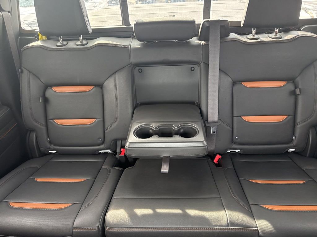 Used 2023 GMC Sierra 1500 AT4 w/ Technology Package image 15