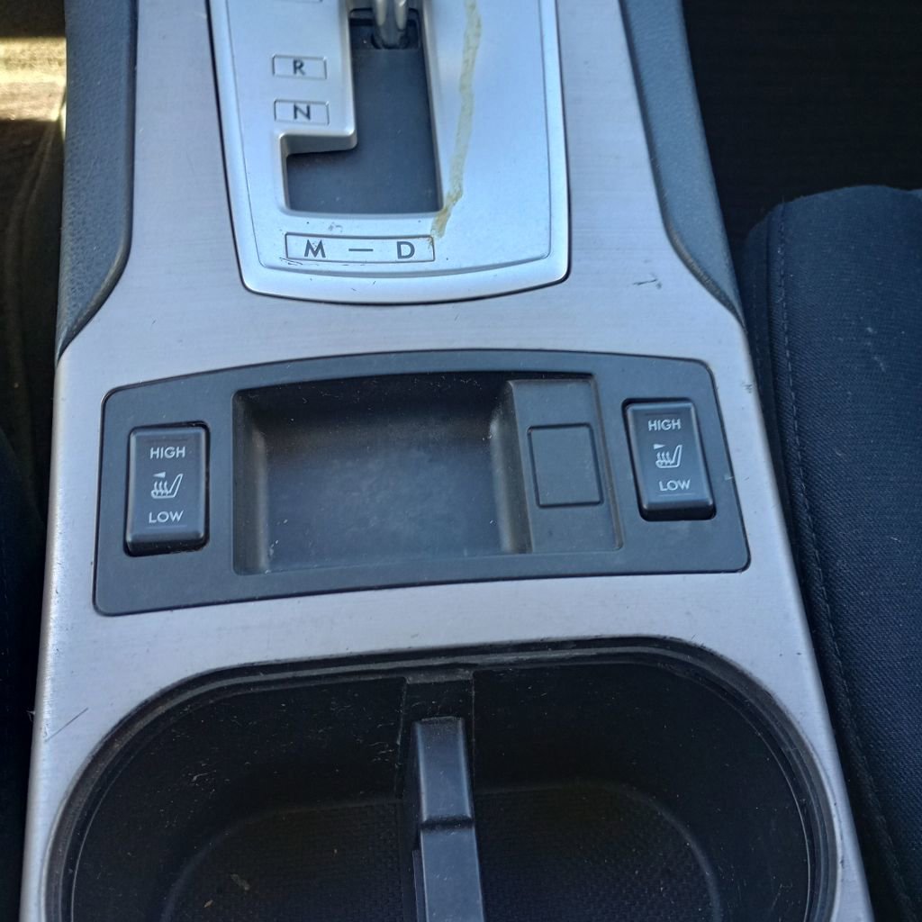 Used 2013 Subaru Legacy 2.5i Premium w/ All-Weather Pkg AWD/4WD image 14