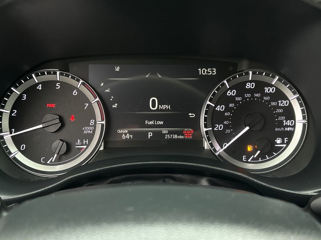 Used 2024 Toyota Highlander LE image 22