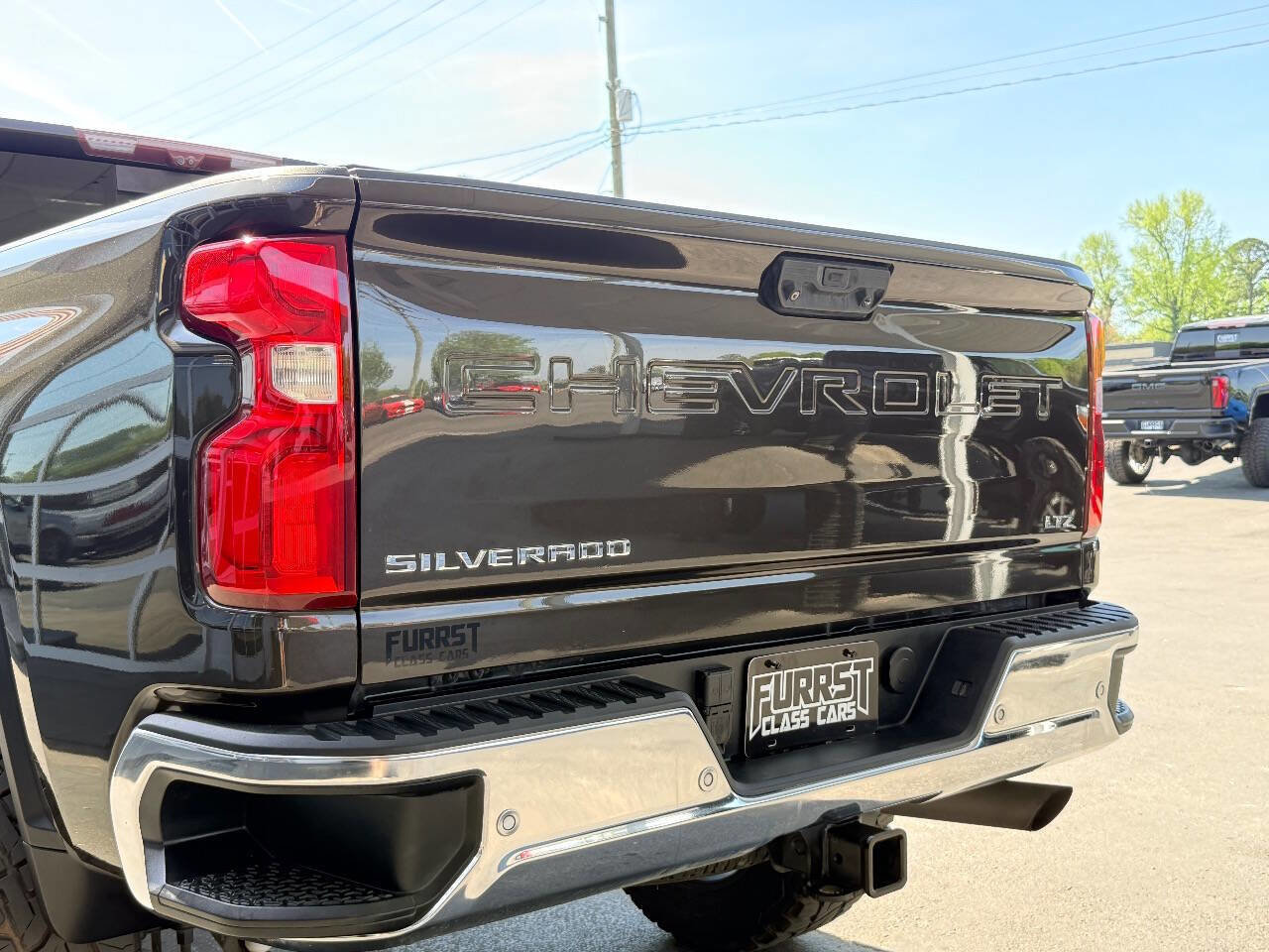 Used 2020 Chevrolet Silverado 2500 LTZ w/ LTZ Texas Edition AWD/4WD image 8