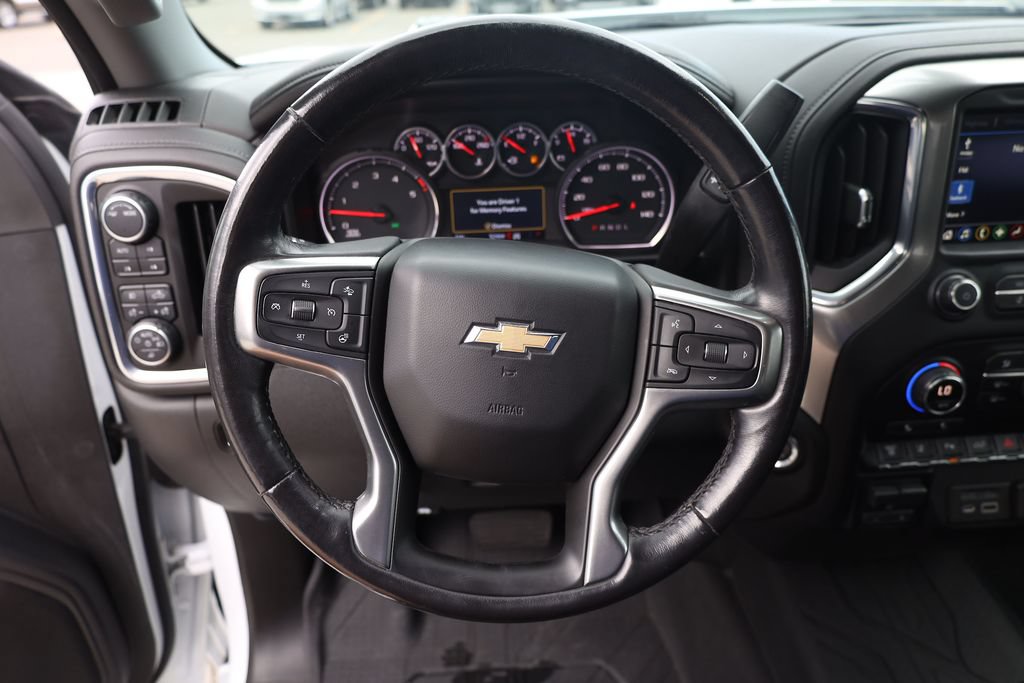 Used 2020 Chevrolet Silverado 3500 LTZ w/ Gooseneck/5TH Wheel Package AWD/4WD image 13