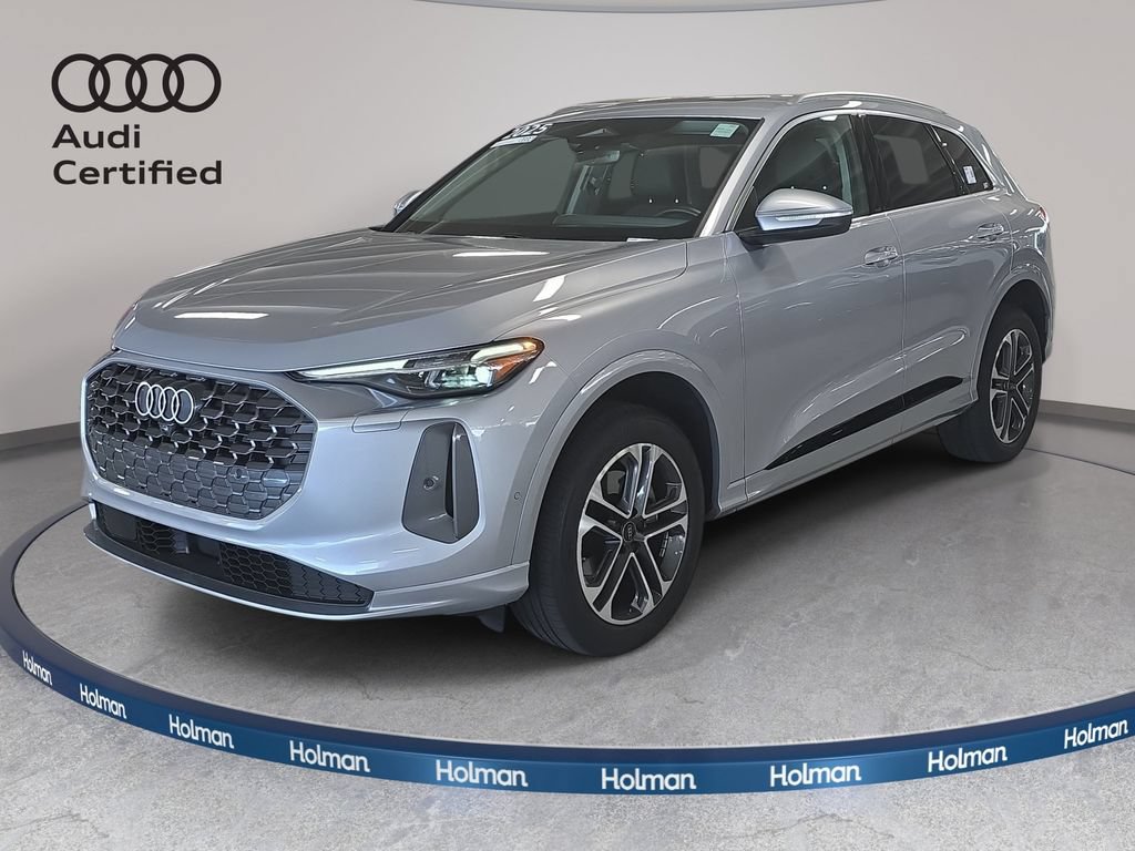Certified 2025 Audi Q5 Premium w/ Premium Plus AWD/4WD image 1