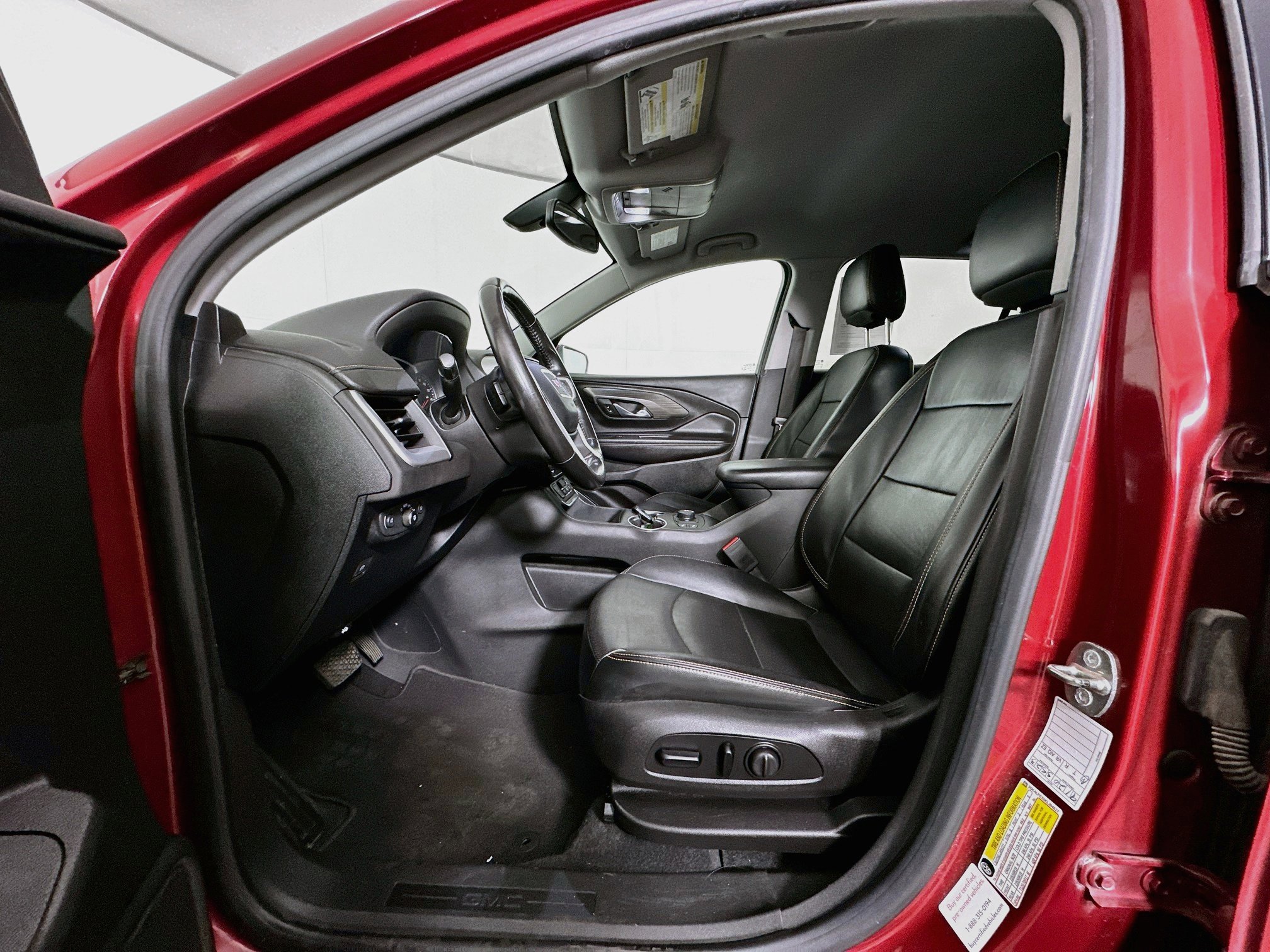 Used 2019 GMC Terrain SLT FWD image 13