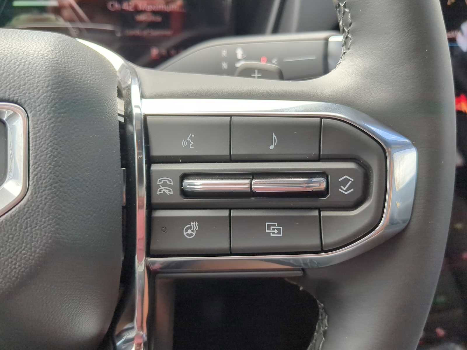 New 2026 GMC Terrain Elevation w/ Elevation Premium Package image 17