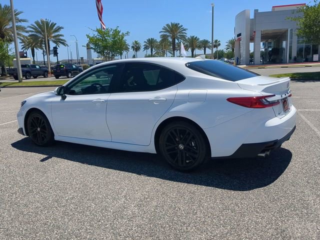 Certified 2025 Toyota Camry SE image 6