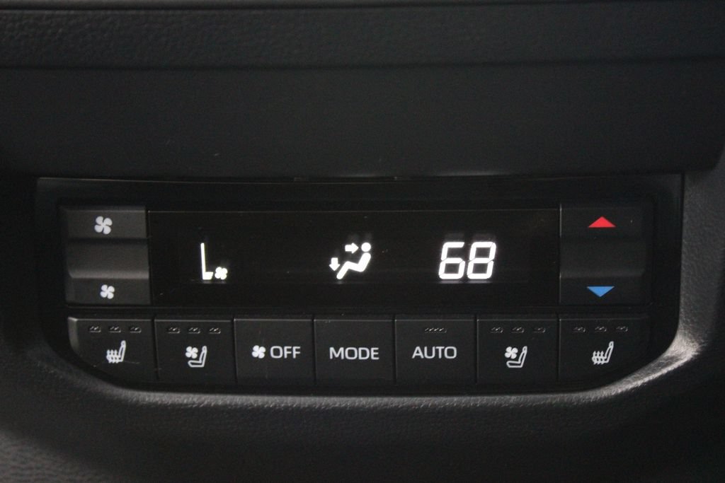 Certified 2023 Toyota Sequoia Platinum AWD/4WD image 57