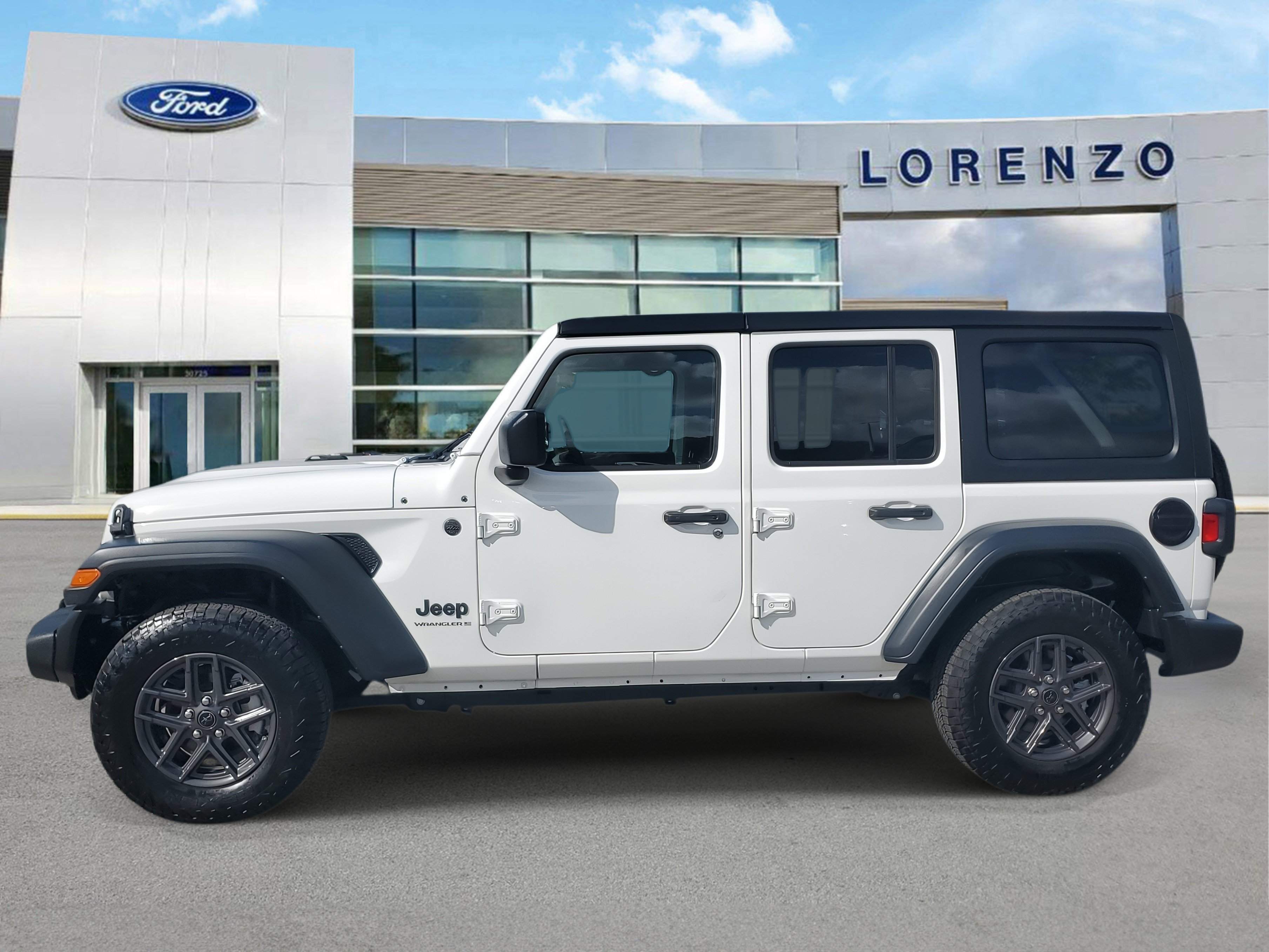 Used 2024 Jeep Wrangler Unlimited Sport AWD/4WD image 8