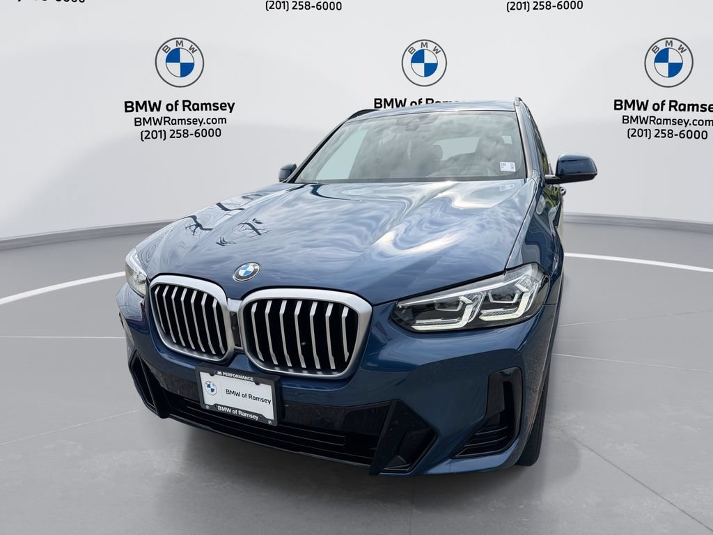 Used 2024 BMW X3 xDrive30i w/ Premium Package AWD/4WD image 1