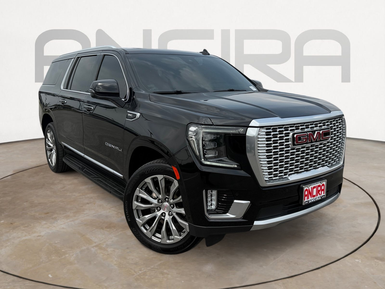 Used 2024 GMC Yukon XL Denali w/ Advanced Technology Package RWD image 7