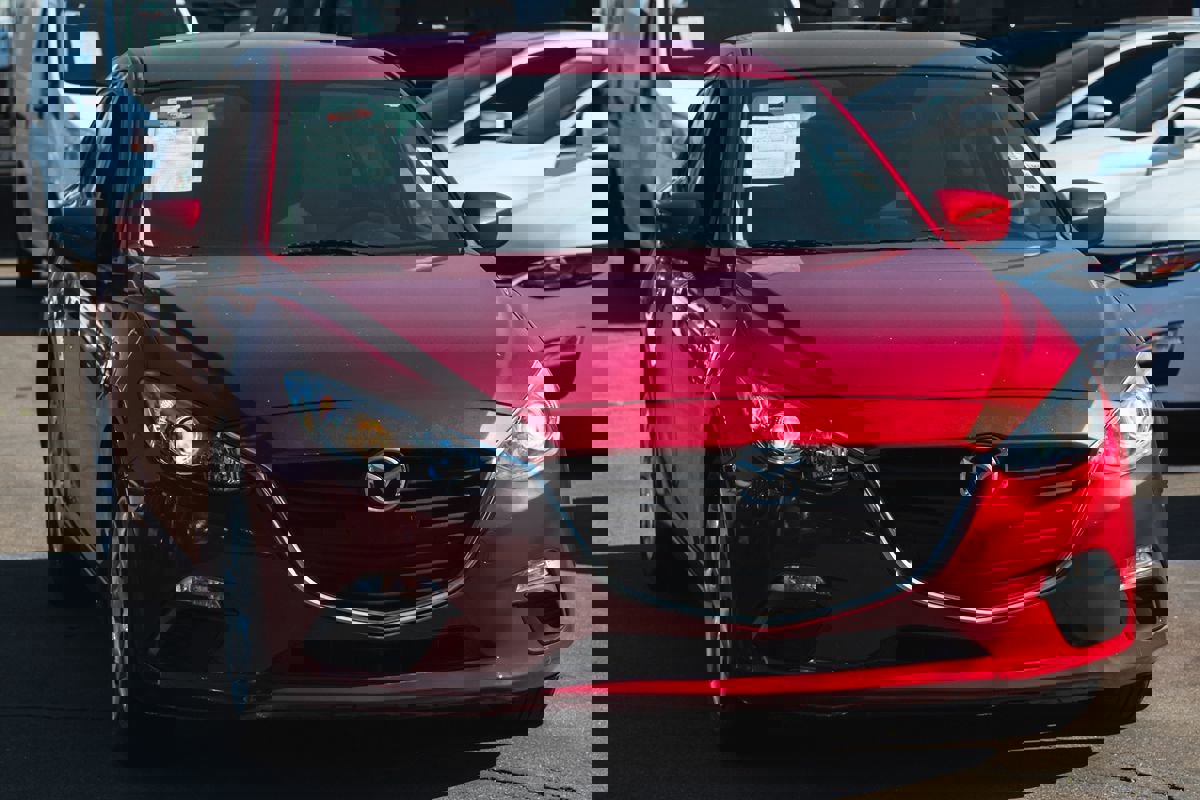 Used 2016 MAZDA MAZDA3 i Sport image 4