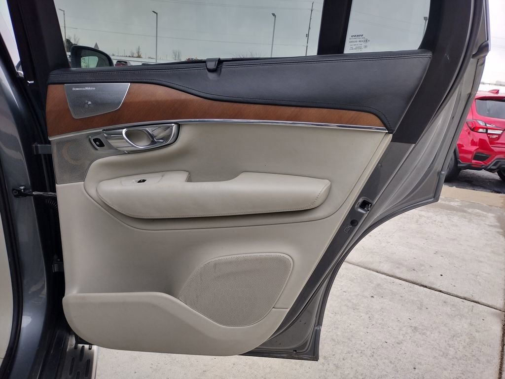 Used 2016 Volvo XC90 T6 Inscription image 24