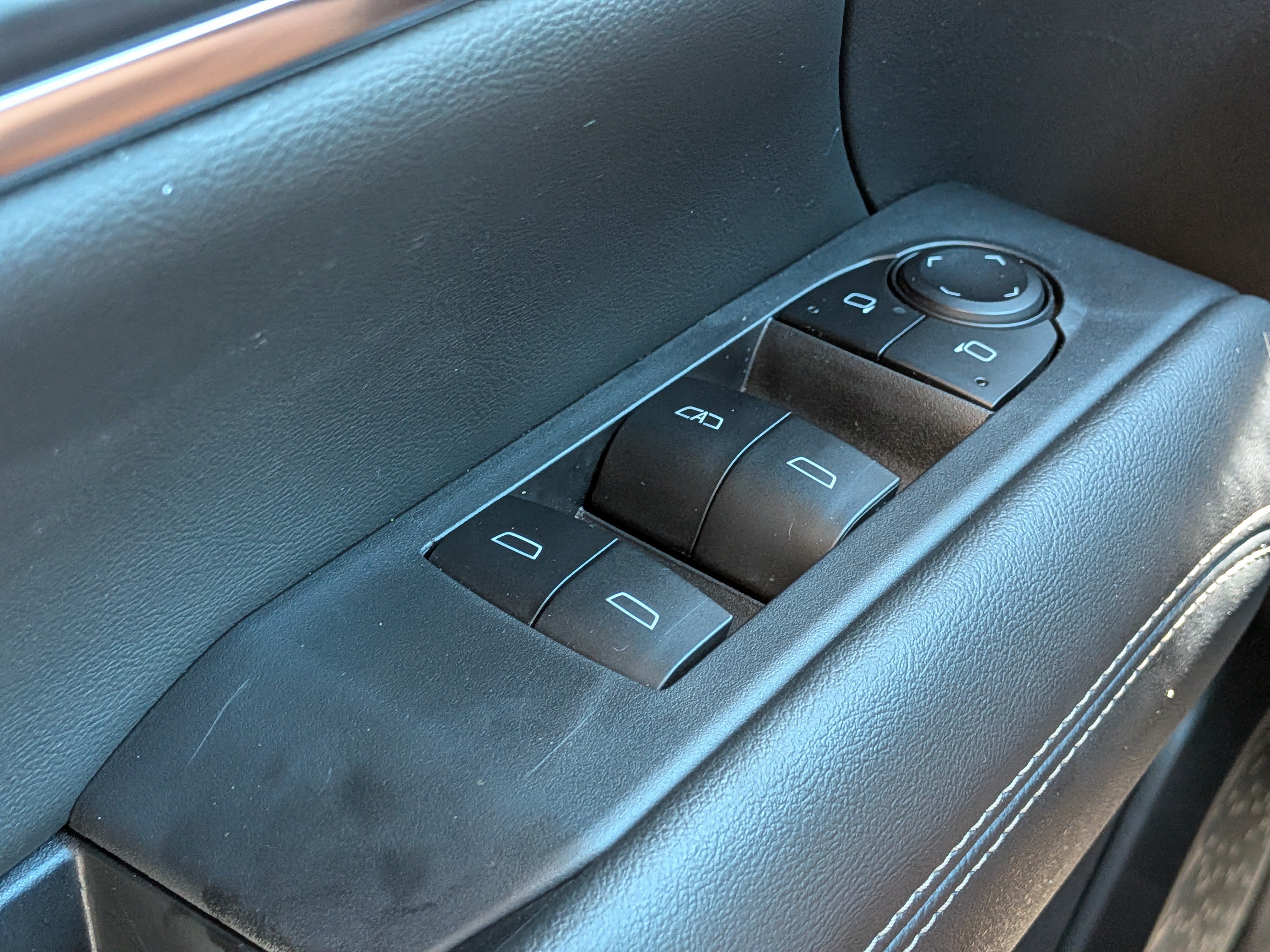 Used 2025 GMC Terrain Elevation FWD image 22