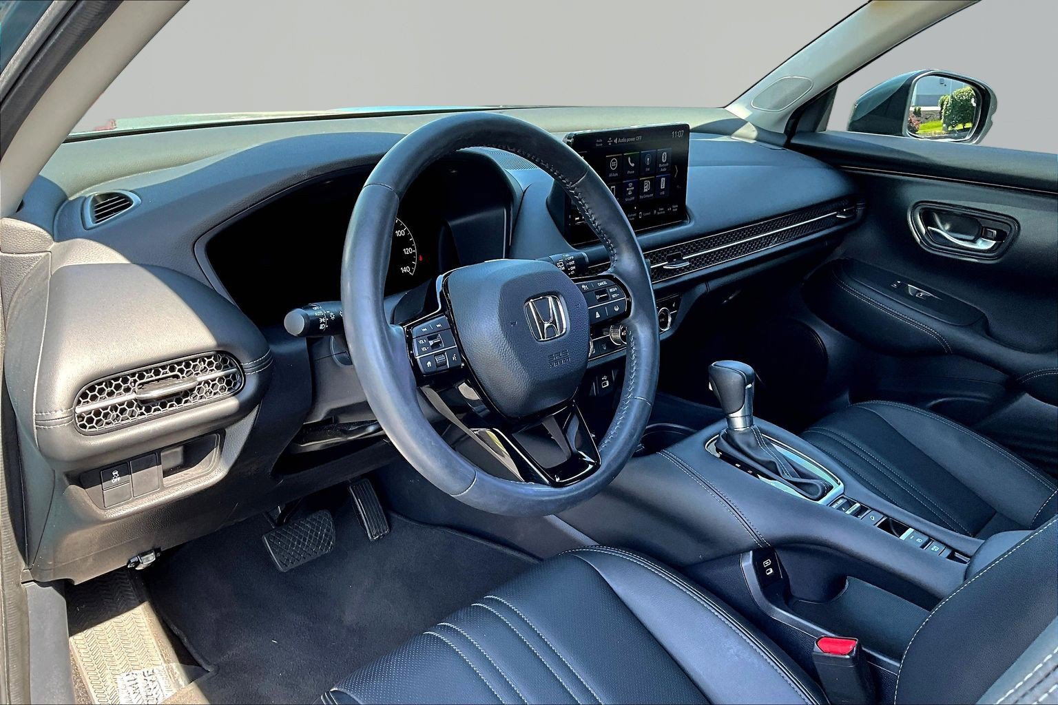 Used 2024 Honda HR-V EX-L image 17