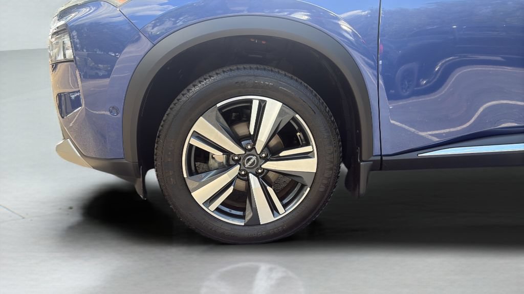 Used 2022 Nissan Rogue Platinum w/ Head-Up Display Package AWD/4WD image 26