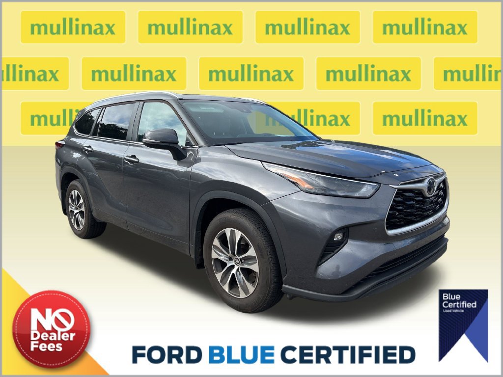 Used 2024 Toyota Highlander XLE