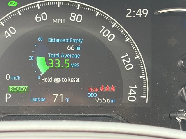 Used 2025 Toyota RAV4 LE AWD/4WD image 25
