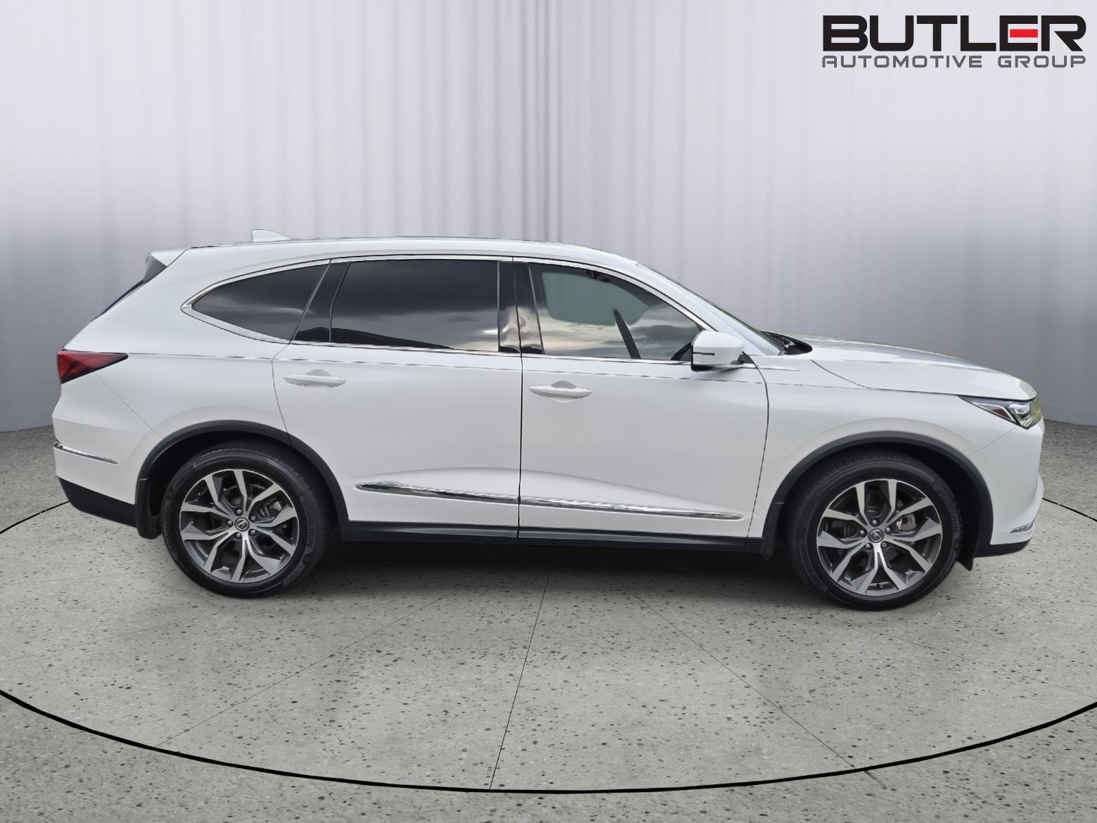 Certified 2023 Acura MDX w/ Technology Package FWD image 3