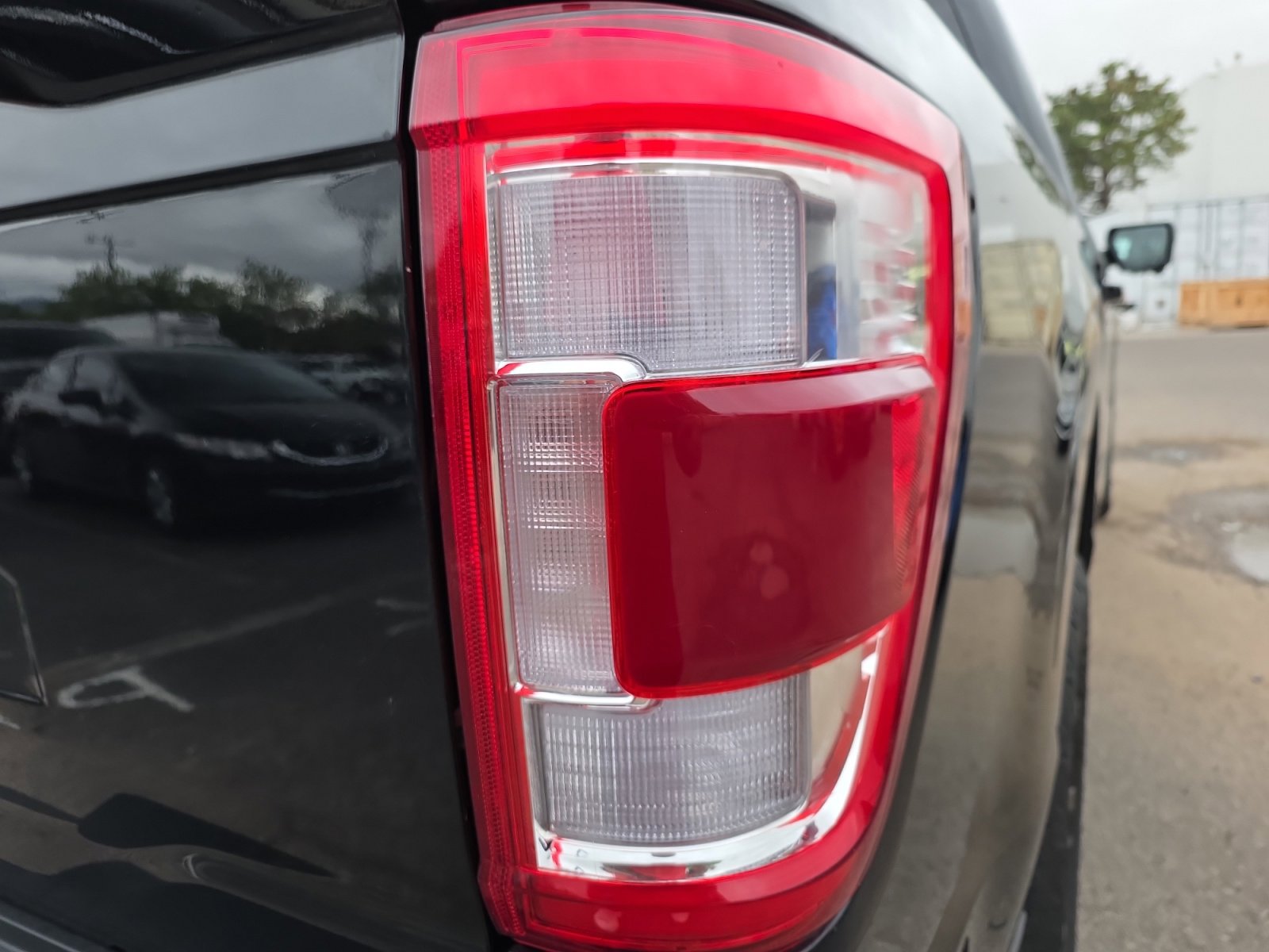 Used 2022 Ford F150 Lariat w/ Equipment Group 502A High image 20
