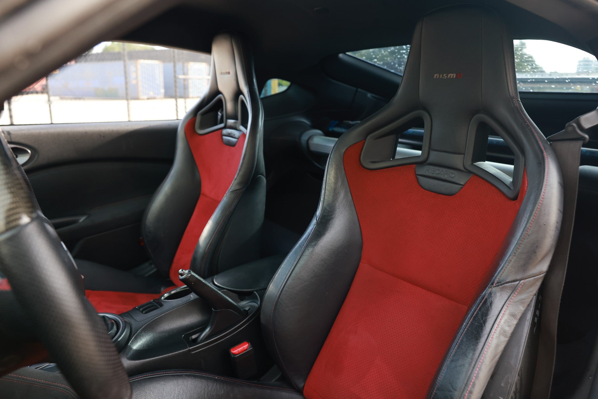 Used 2016 Nissan 370Z NISMO RWD image 10