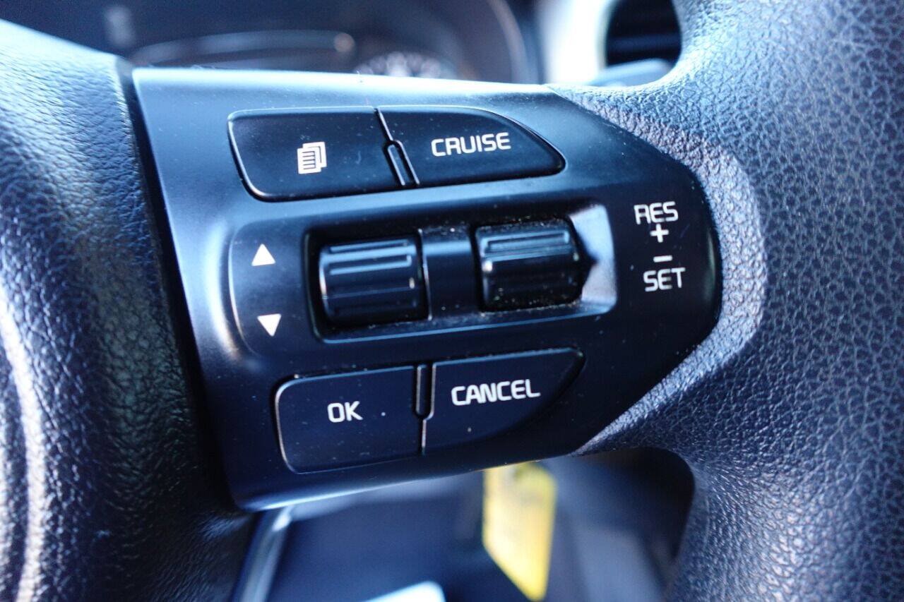 Used 2016 Kia Sorento L FWD image 20