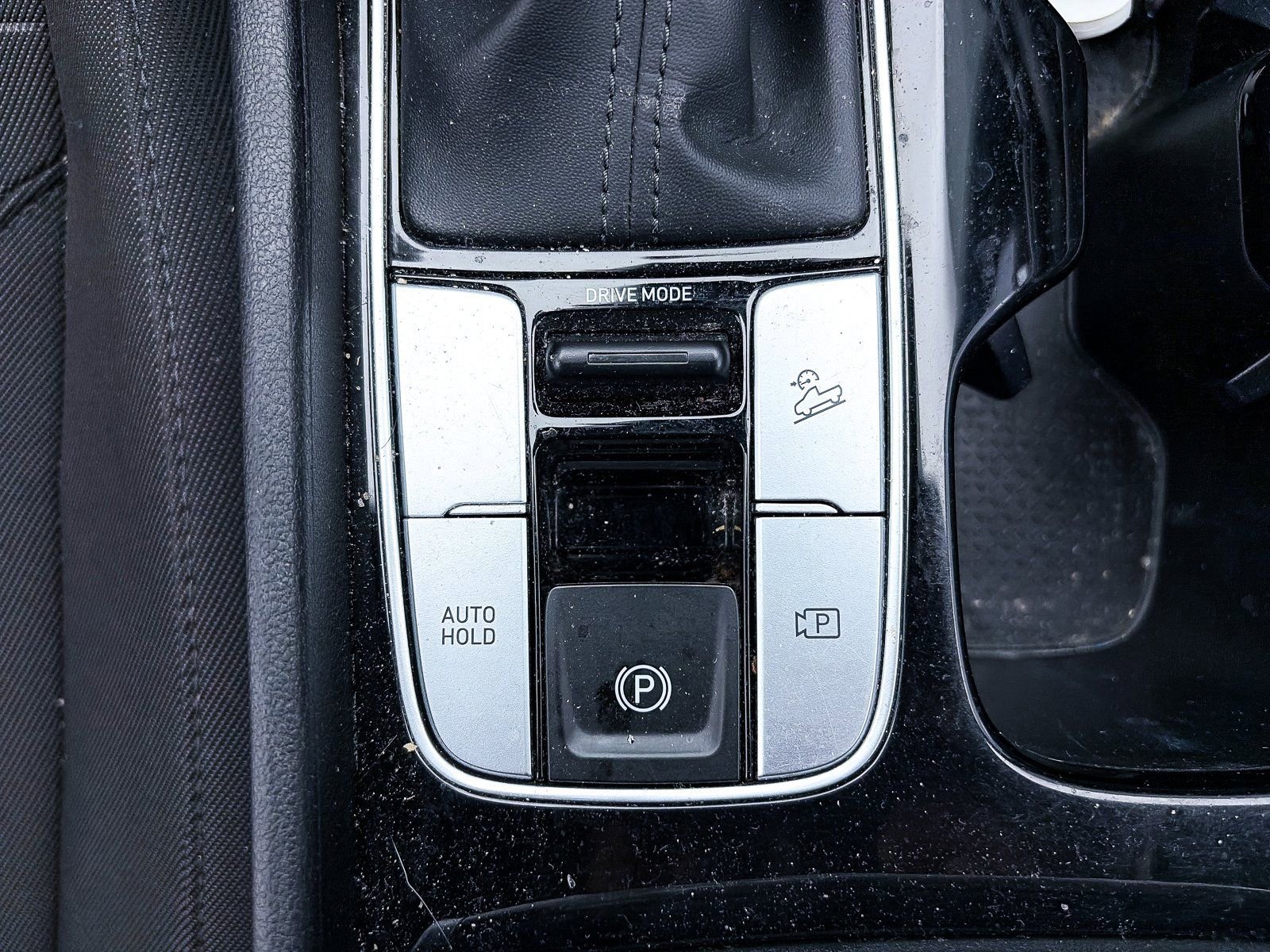 Used 2022 Hyundai Santa Cruz SEL image 24