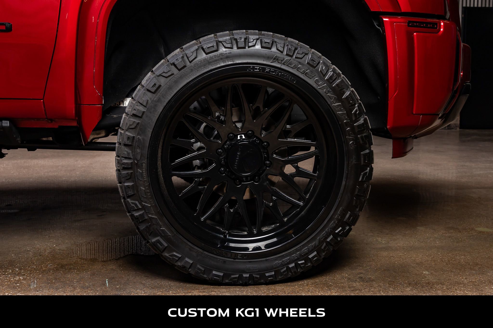 Used 2025 GMC Sierra 2500 AT4 w/ AT4 Premium Plus Package image 11