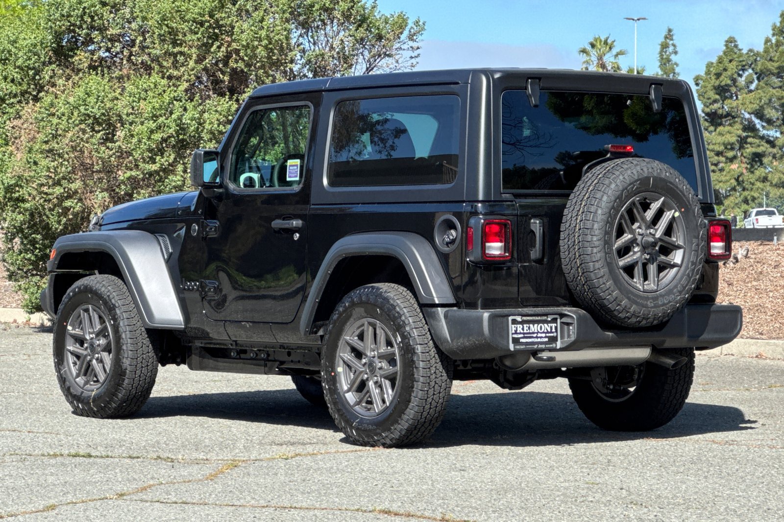 New 2026 Jeep Wrangler Sport AWD/4WD image 5