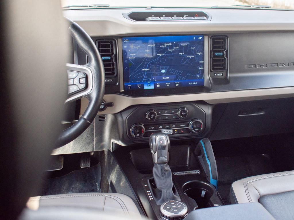Used 2023 Ford Bronco Wildtrak image 22