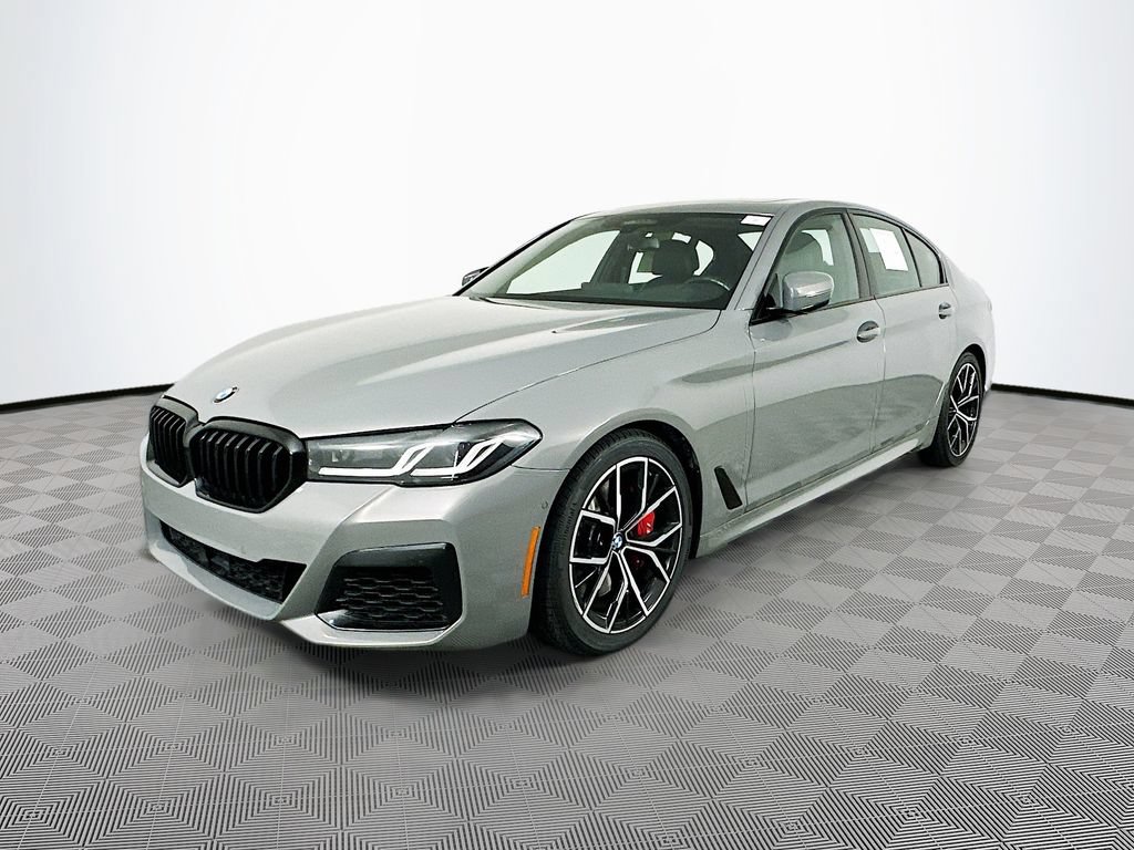 Used 2021 BMW M550i xDrive AWD/4WD image 4